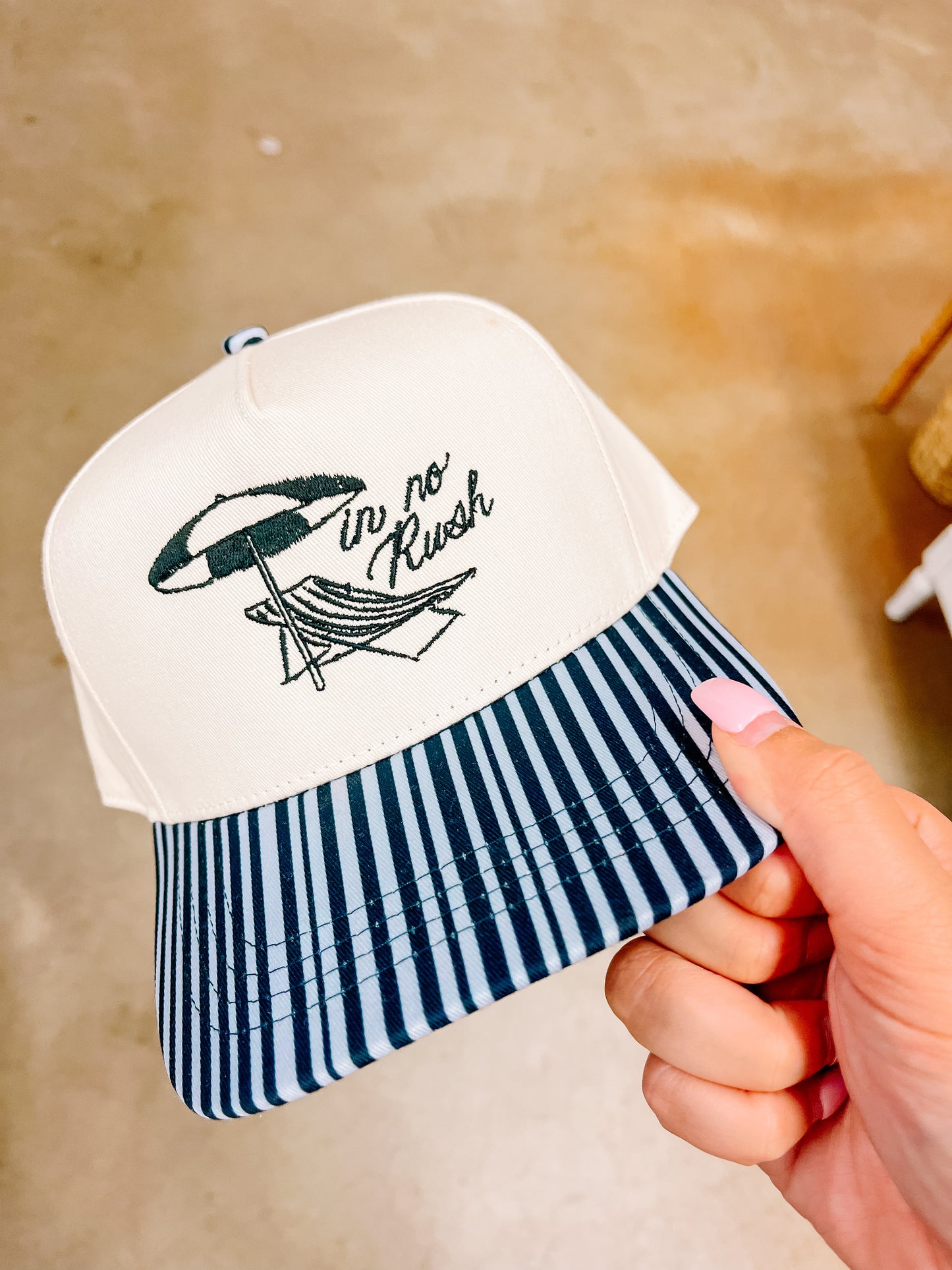 In No Rush- Black & Creme