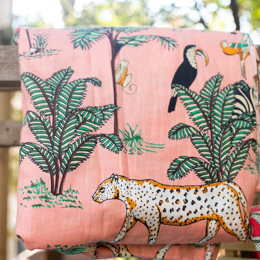 Peach Tropical Safari Cosmetic Set/3